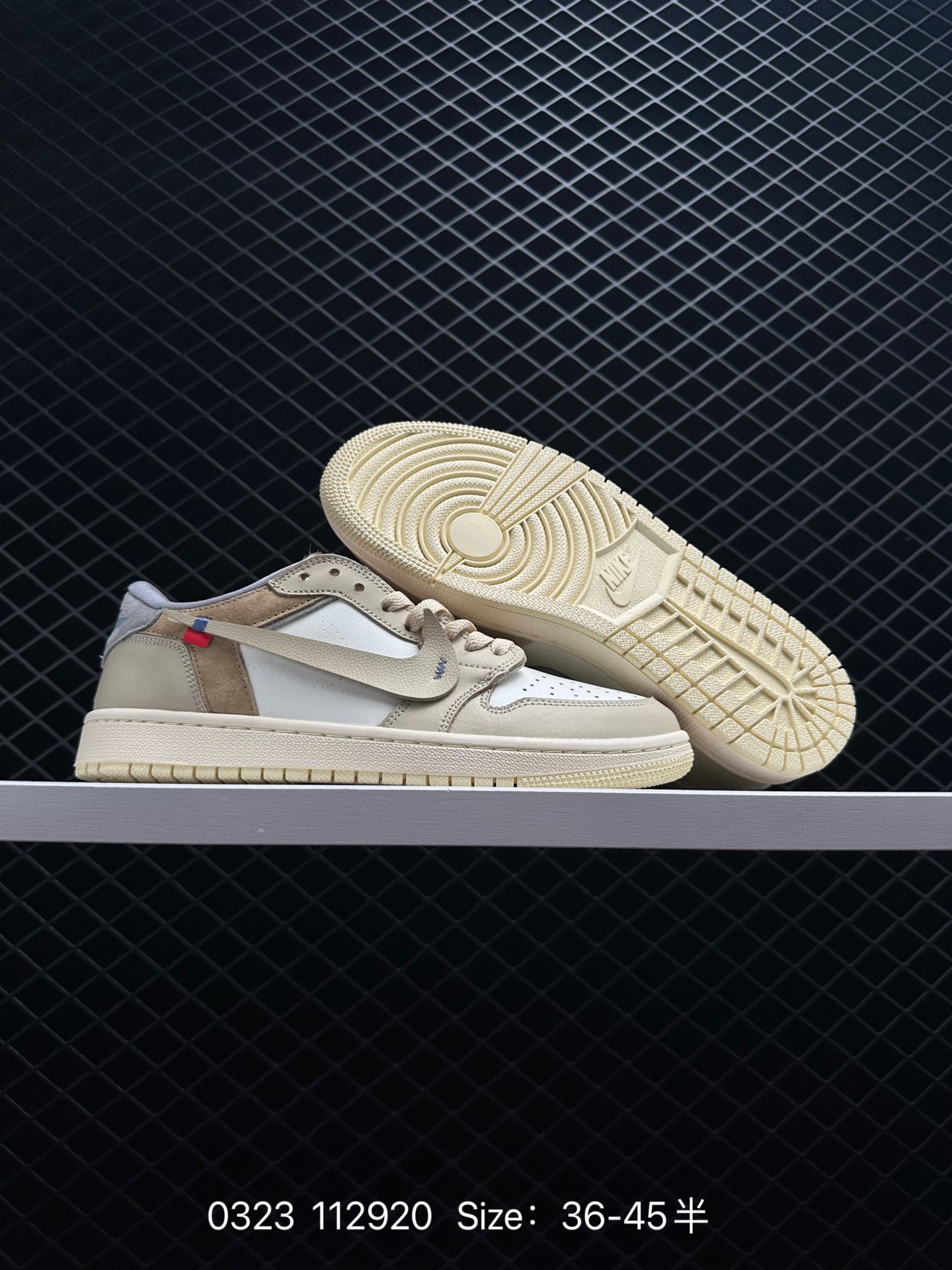 Off-White x  Air Jordan 1 Low OG